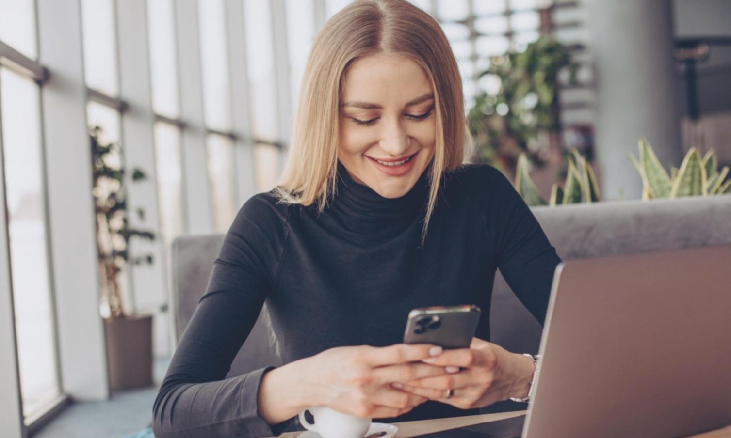 機械学習プログラムの受講風景